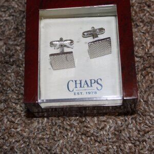 BNIP Chaps Men's Cuff Links silvertone
